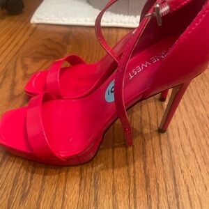 Nine West red shoes size 6